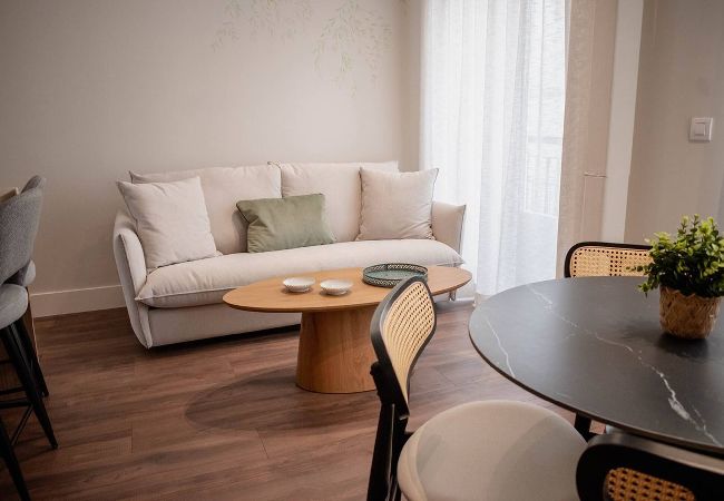 Apartamento en Jaén - (25) Casa del Reloj Boutique 1º B: vistas a la Cat
