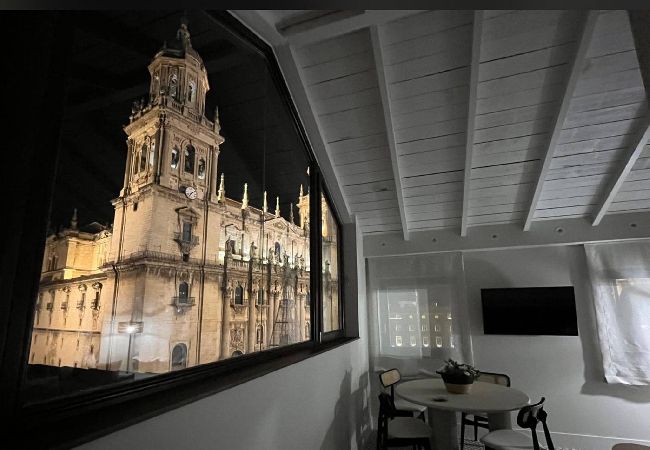 Apartamento en Jaén - (32) Casa del Reloj Boutique 3º B: vistas a la Cat